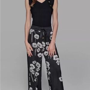 Karl Lagerfeld Floral Satin Black Women's Pants - petite/large